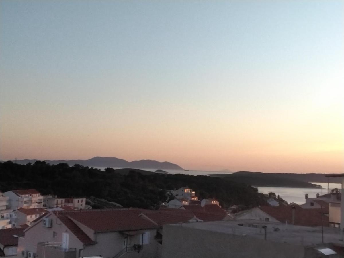 Loris * Hvar Town